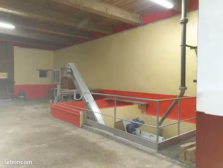 cave viticole 600m²