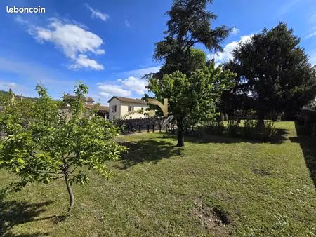 maison 7 pièces 166 m²