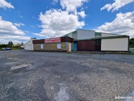 bâtiment industriel