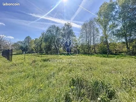 terrain 880 m² lallaing