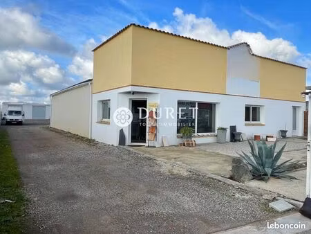 local 300 m² longeville-sur-mer