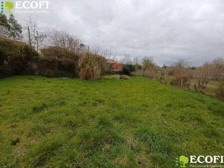 vente terrain à bressuire (79300) : à vendre / bressuire