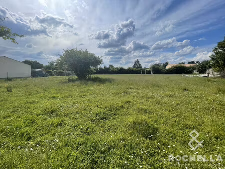 terrain constructible 1000m2 ile d'albe