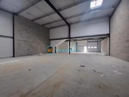 location local industriel 220 m² à savigny-le-temple (77176)
