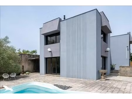 vente maison 5 pièces 143 m² villeneuve-de-marsan (40190)