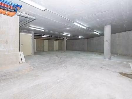 emplacement de parking sous-sol