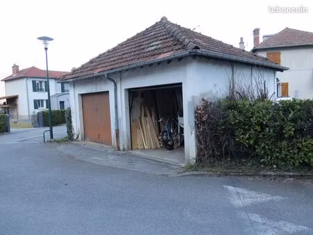 box  dépot  garde meuble garage...