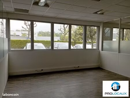bureaux 80 m²