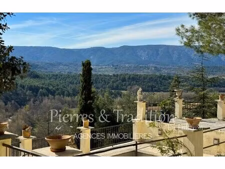 provence  propriété d'exception avec vue panoramique