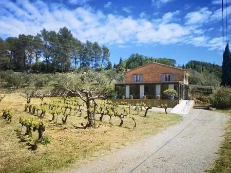 vente local commercial 3 pièces 85m2 lorgues 83510 - 238500 € - surface privée