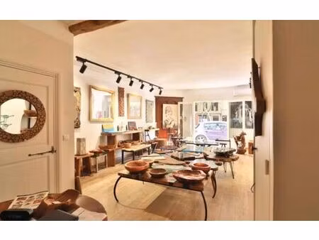 vente local commercial 2 pièces 83m2 cotignac 83570 - 55000 € - surface privée