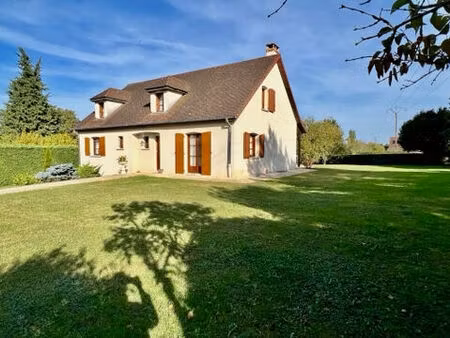 vente maison 8 pièces 180 m² levernois (21200)