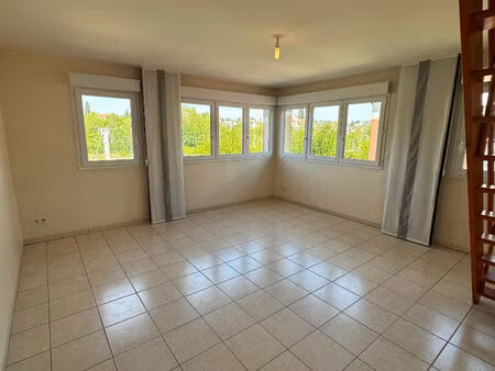 vente appartement 3 pièces 70 m² saint-just-en-chaussée (60130)