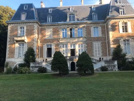 appartement dans un château
