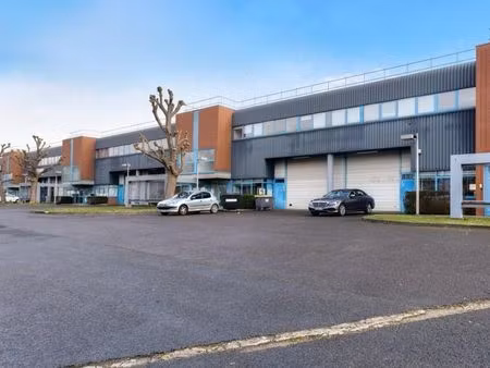 local d'activité 495 m²