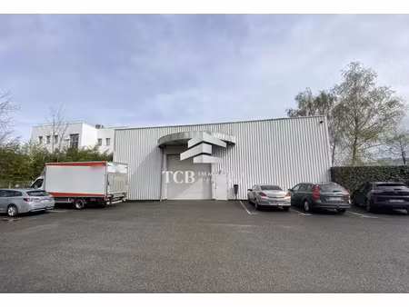 local d'activités - 820m2 - la chapelle-sur-erdre