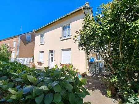 vente maison à ballots (53350) : à vendre / 94m² ballots