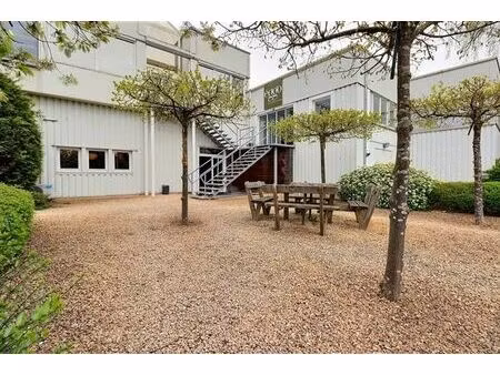 espace.s de bureaux offrant une multitude d’aménagements