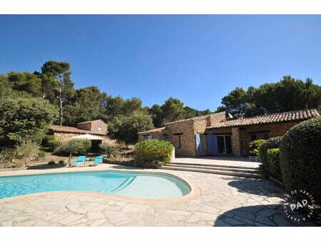 espouveries à aups  parc régional du verdon. en pleine nature   aucune nuisance. **authent