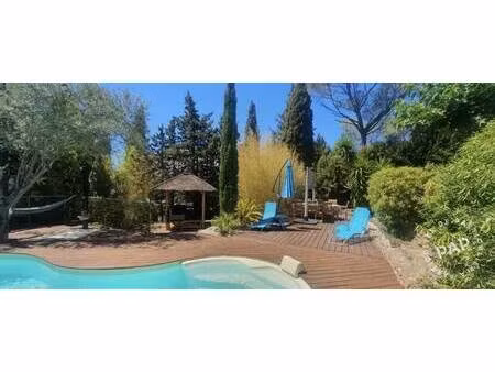 à 2 pas du triangle d'or de saint raphaël : à 10 min à pied du centre-ville de saint rapha