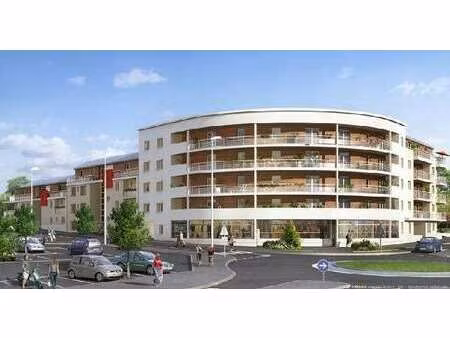 location garage box et parking à cholet (49300) : à louer / cholet