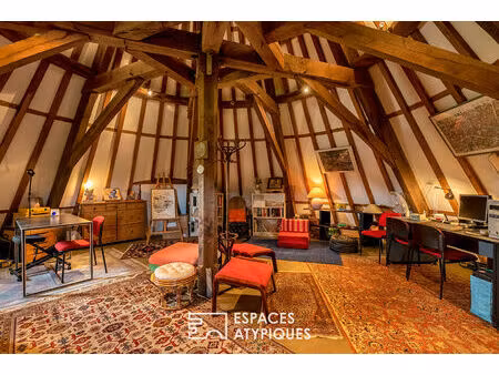 pigeonnier réhabilité du xviii ème siècle