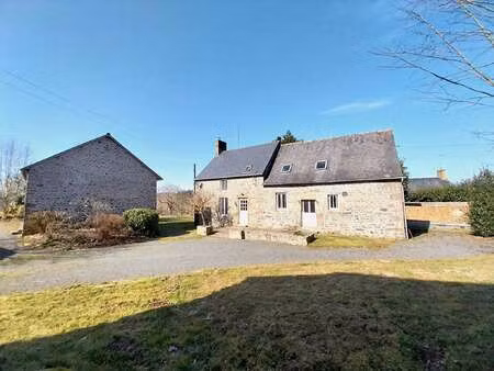 vente maison à couesmes-vaucé (53300) : à vendre / 150m² couesmes-vaucé