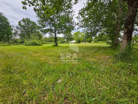 terrain constructible au calme en seconde ligne