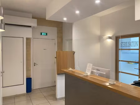 locaux professionnels sommieres