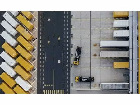 location entrepôt / local d'activités gien 61 800 m²