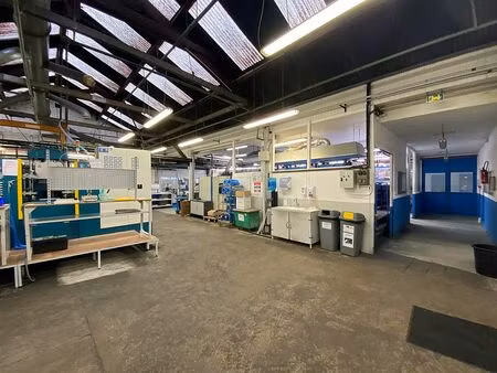 vente local d'activités angerville 1 573 m²