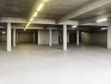 location local d'activités choisy le roi 2 996 m²
