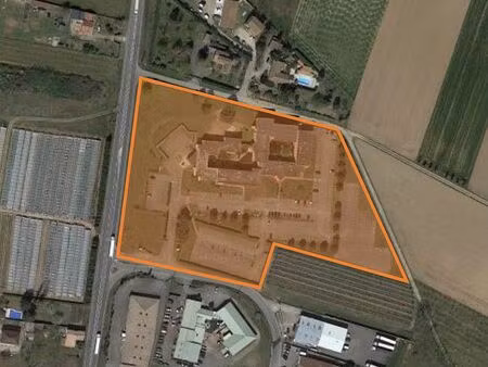 location terrain beausemblant 25 000 m²