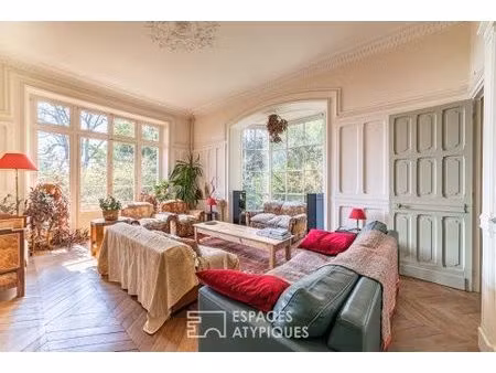 chalet atypique du second empire à saint prix