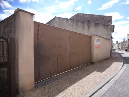 parking exterieur centre ville de marmande