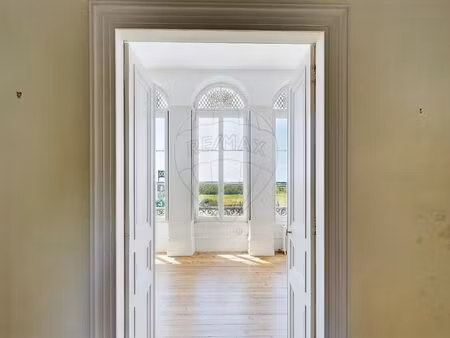 vente maison 14 pièces 400m2 tonnay-charente 17430 - 976000 € - surface privée