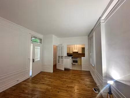 location appartement 2 pièces 47 m² à vincennes (94300)