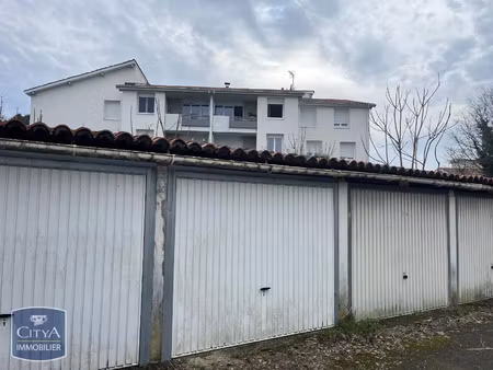 parking à louer - bègles (33) - 79€