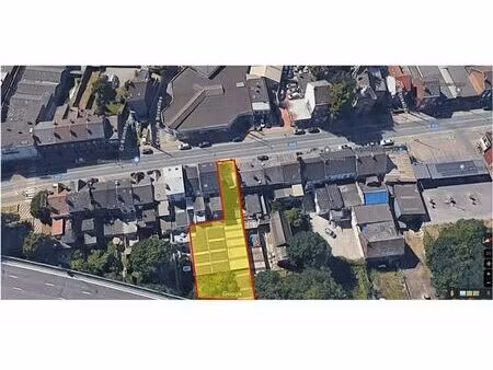 entrepot de 587m²