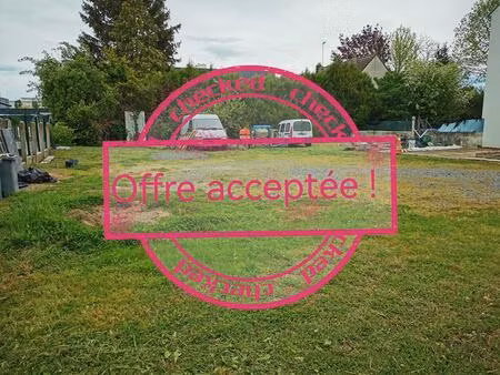 terrain bellerive sur allier 598 m2