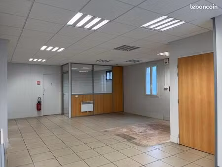 local commercial 96 m²