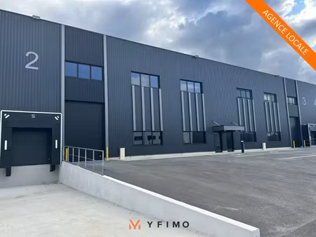 268m2 div. à partir de 268m2 a louer