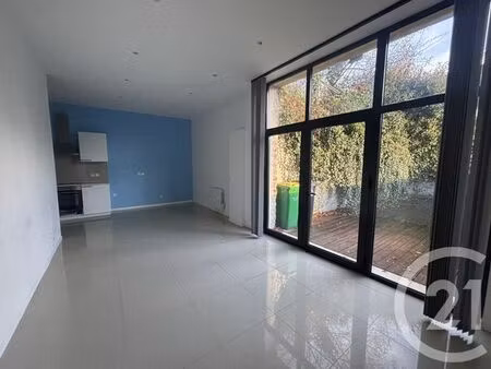 appartement t3 à vendre - 3 pièces - 62 74 m2 - coulaines - 72 - pays-de-loire
