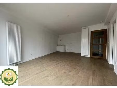 vente appartement 4 pièces 94 m² saint-yrieix-la-perche (87500)