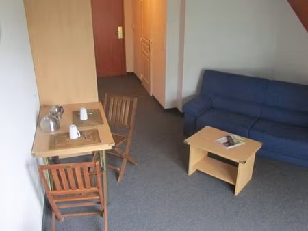 appartement t2 duplex meublé 40 m² sautron avec balcon