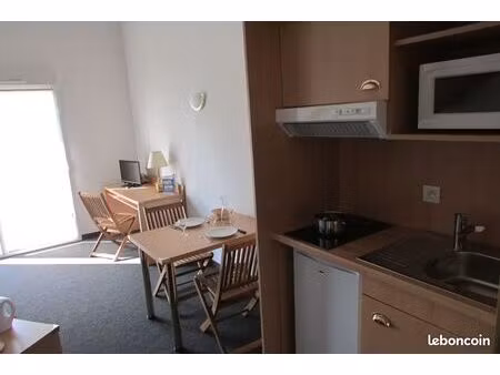 t2 duplex appartement meublé 42 m² sautron avec balcon