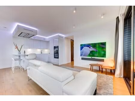 to rent for apartment 60 m² – 2 900 € |luxembourg-gasperich - cloche d'or