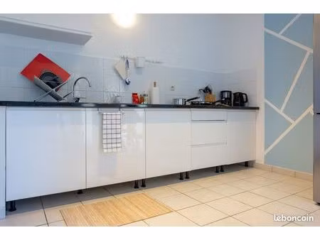 charmant 2 pièces de 45m²  meublé tout confort