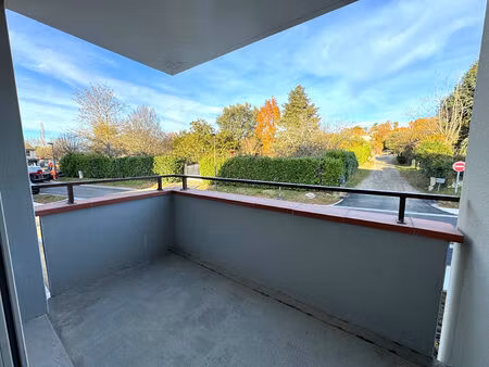 appartement 3 pièces 60m² + balcon + parking sous-sol ! labege