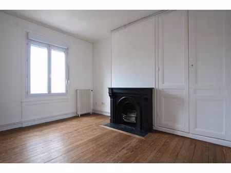 exclusivite - universite rond point danton - f2 vendu loué